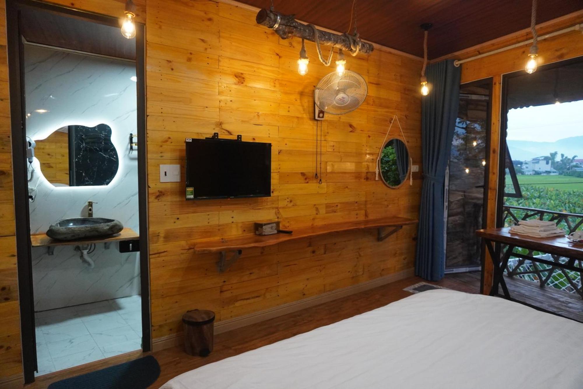 A Thia Homestay Дьенбьенфу Экстерьер фото
